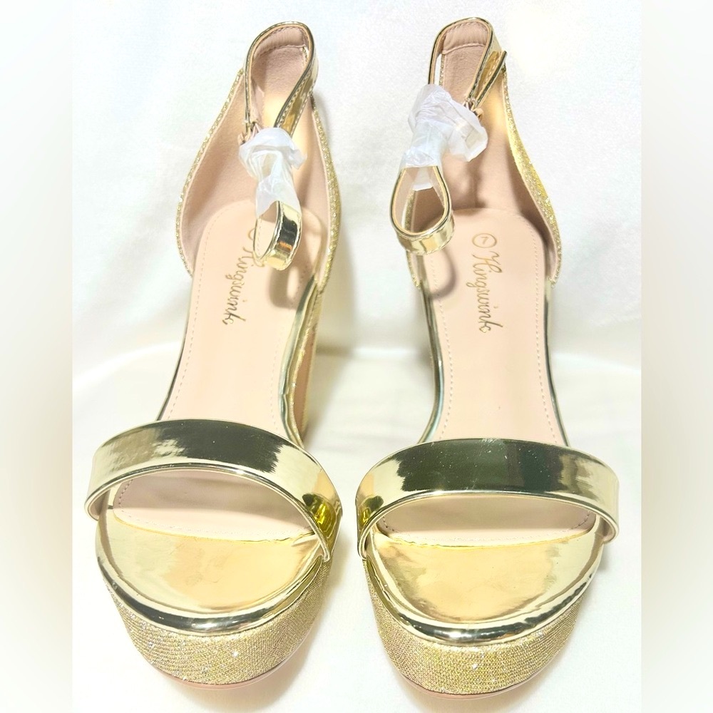 Hingswink Elegant Gold glitter dressy ankle strap block heel sandal - Picture 10 of 10